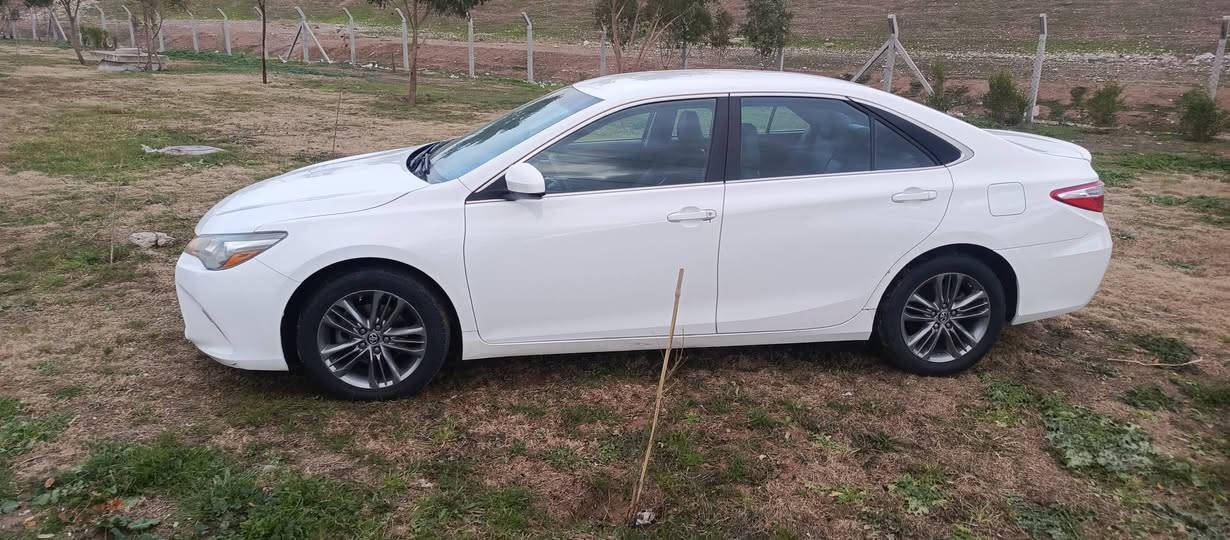 سلام عليكم تويوتا كامري للبيع موديل 2016 اس اي سياره كلين تايتل تاب بدون ضرر من الدعم ما الدعاميه للدعاميه بشرط بدون حادث السياره سنويه رقم جديد باسمي ماكينه جير بشرط سياره كلش حلوه عنوان كركوك اتصال ***********
