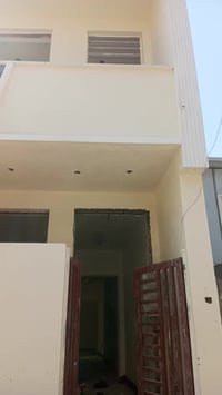 مشتمل جديد للايجار طابقين ثلاث غرف نوم مطبخ خدمات منور صاله سطح نتصل م...