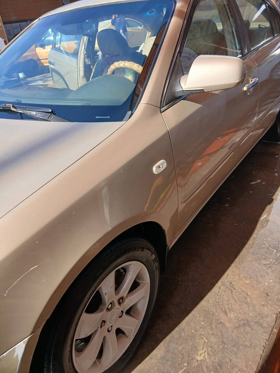 كيا ابتما موديل ٢٠٠٧ رقم انكليزي
 بااسمي العنوان.ديوانيه لون ذهبي
السعر١٠٥ مع المجال
***********
وتساب بي
