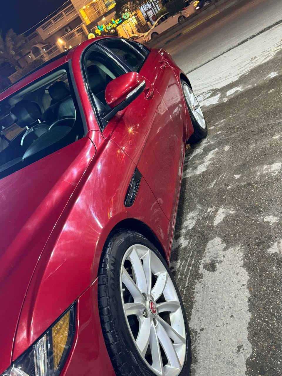 جاكوار xe2018 وارد امريكي ماشية 40000 الف ميل للبيع او المراوس حادثها دعاميه امامية  وبنيد مبدل ومصبوغ وببها حادث بالعراق صبغ الجاملغ الخلف السائق  وربع الباب الخلفي ايرباك ستيرن  السعر  ١٢٥٠٠ وبيها مجال 
للاستفسار اكثر الاتصال على الرقم *********** متواجد واتس
