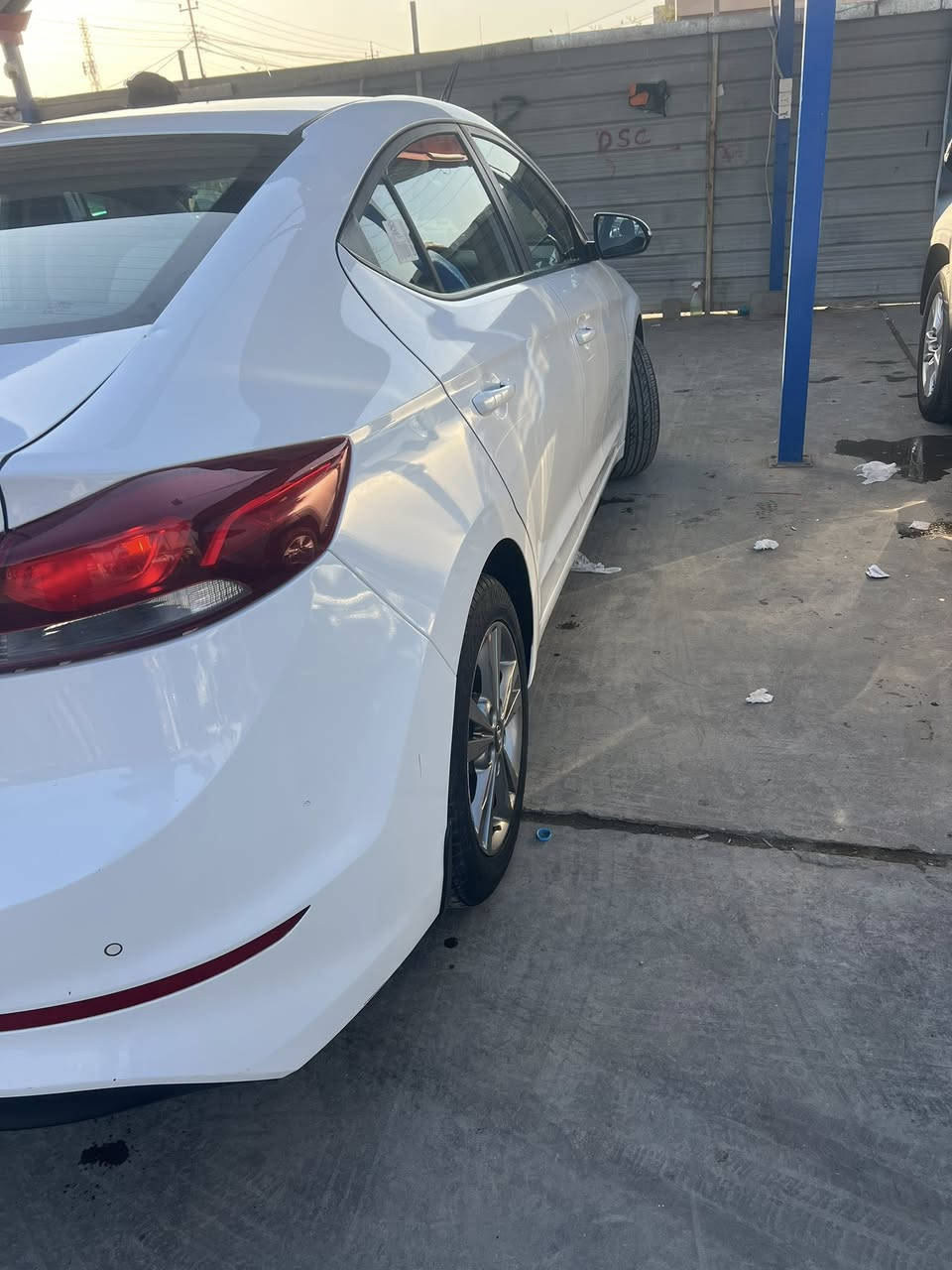 سلام عليكم من رخصت الأدمن الغالي الانترة 2017 خليجي رقم بغداد كفاله عامه من ضربه او صبغ سياره جديده  فول عدا بصمه مكينه 200 لسعر 150   ***********
