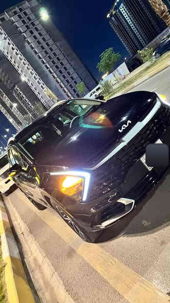 كيا سبورتج 2023
وارد أمريكي فول مواصفات عدى الفتحه 
دعاميه الاماميه فقط ( بدون أيرباكات مكفوله )
 المواصفات....
رادار أمامي 
رادار خلفي 
شاشه كبيره متصله 
تحديد مسار 
حساسات اماميه وخلفيه 
تحكمات ستيرن جهتين 
كراسي كهرباء 
تدفئه تبريد لمس مناخ منفصل 
داخل اسود جلد 
قطعتين تبريد 
بصمات أبواب وجنطه وتشغيل 
ويل كب كروم 
تخم تايرات جديد 
ماشيه ٢٢٠٠ كيلو فقط 
وبعد اكو مواصفات ما ذكرتها 
السعر 218  ورقه مكاني بغداد 
للاتصال على الرقم ***********
