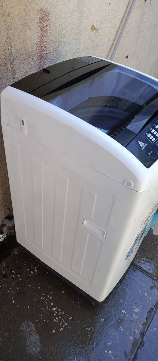 السلام عليكم غساله حجم 11 كيلو الحافظ باب اول نضافه 90٪ للبيع مكاني ساحت القاء السعر 250 الف وبيها مجال
الاستفسار  ***********
