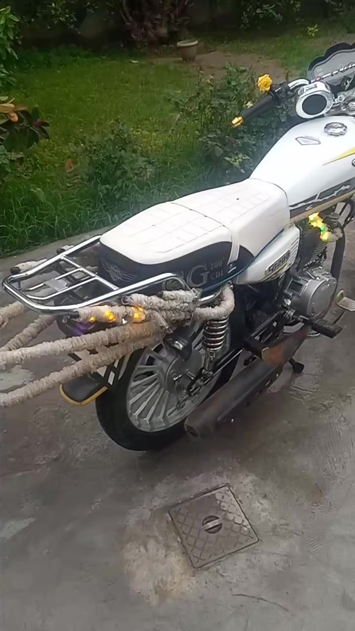 السلام عليكم دراجه سيفان للبيع دراجه خير من الله كفاله عامه زيرو ماشيه 6489 كلشي شغال بيه دشبول كهربائيات شغاله لسعر 775 وبيها مجال قليل لمو شراي لا يطب لمكان ديالى بعقوبة جسر خرنابات للستفسار خاص مفتوح


**إذا كنت صاحب هذا الإعلان وتريد حذفه لأي سبب، رجاءا أرسل رسالة إلى الدعم الفني**