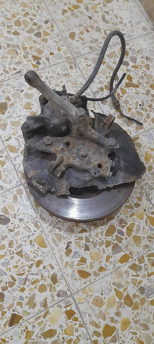 السلام عليكم مر خصت الادمن غراص مارسيدس دب للبيع للاستفسار ***********
