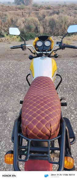 دايوان موديل 22 أوراق اصوليه  مكينه 200 كتابه حمره كلشي شغال مابيها نقص سعرها مليون ٣٥٠ وبيها مجال مكان طريق كوت بغداد قرب تقاطع النعمانيه ***********
