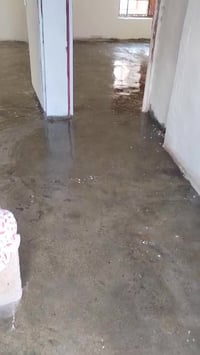 مشتمل • طابق ثاني • قرب جامع شهداء