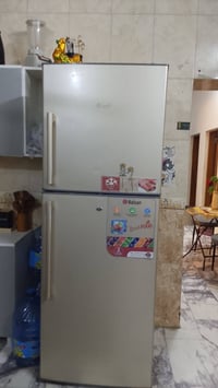 ثلاجه • حجم كبير