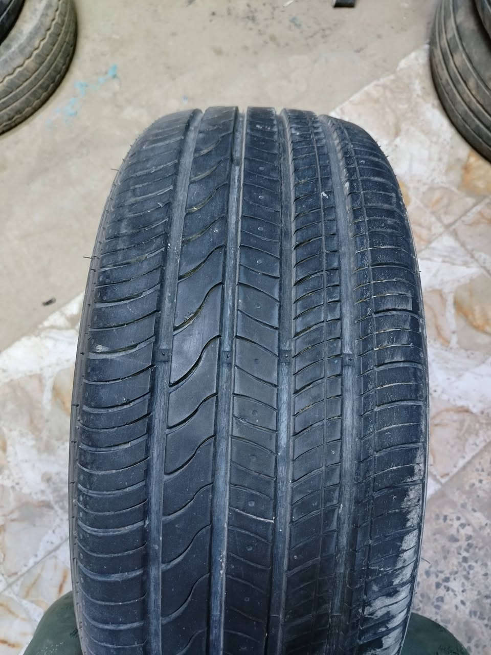 تك تاير  245 /  45 /  20 سعر  40  عنوان بابل شارع 60 مجاور ميزانيه واصفي


**إذا كنت صاحب هذا الإعلان وتريد حذفه لأي سبب، رجاءا أرسل رسالة إلى الدعم الفني**