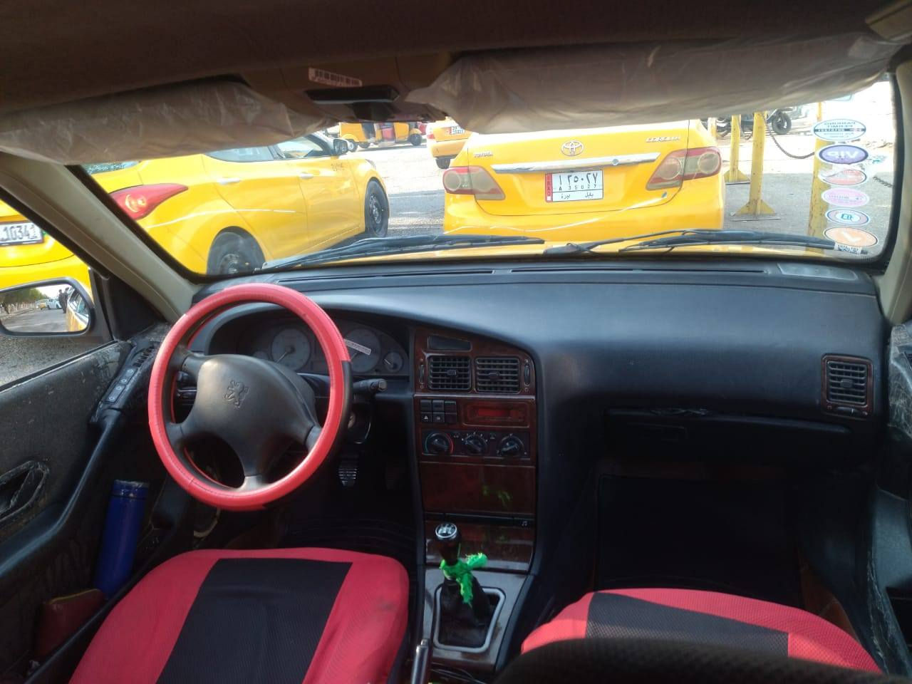 بيجو بارس 2015 بسمي
للبيع السعر ٤٤
بيها رشات صبغ بل هلالات
***********
