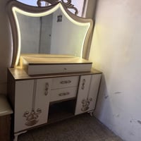 غرفه نوم تركي نظافه فول بدون كسر ولاشخط مكان كراده السعر ٣٥٠ الف ٩ قطع...