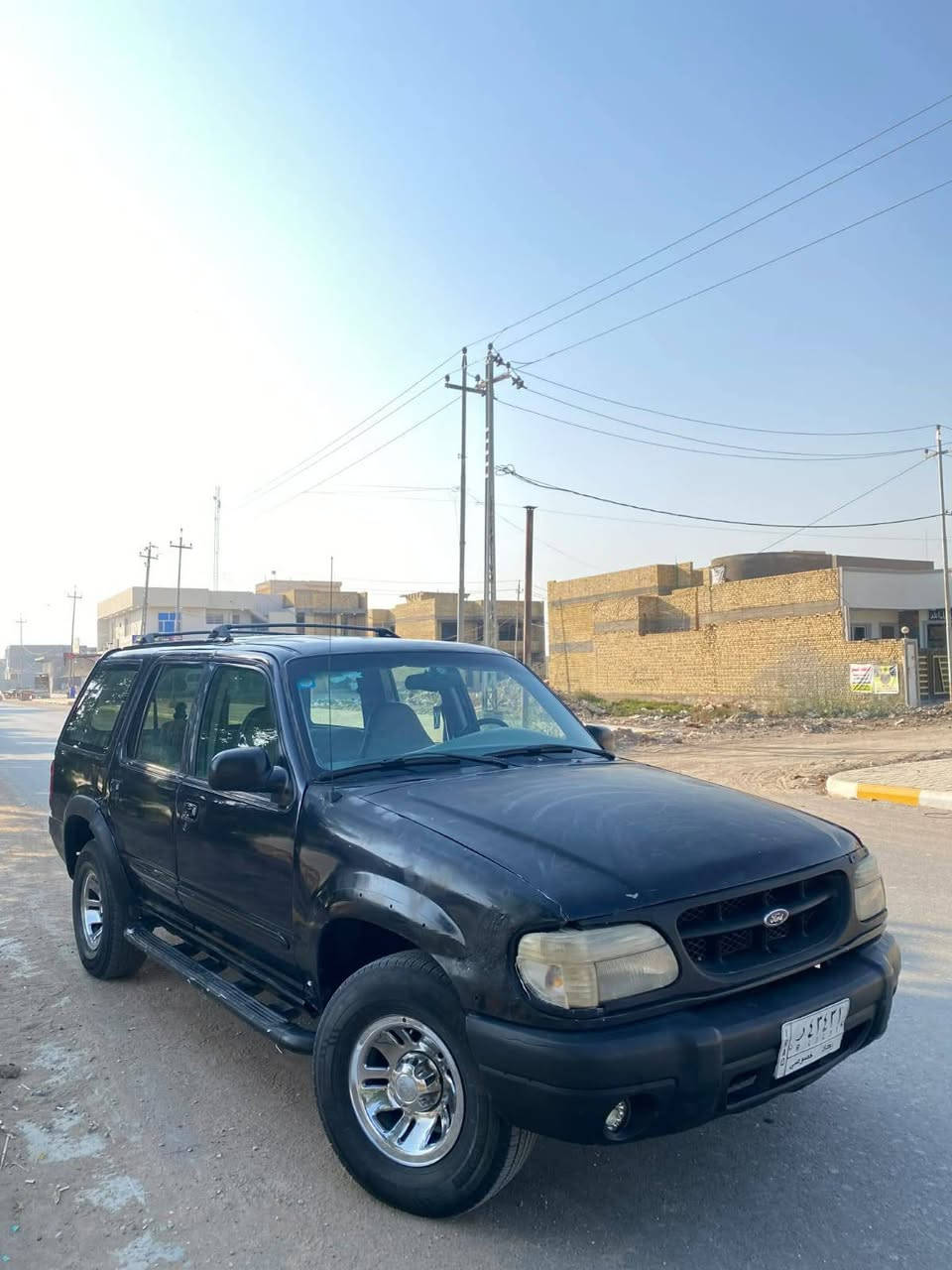 السلام عليكم للبيع فورد اكسبلور موديل 1999 السياره يرادله ترتيبات بيع او مراوس حسب القناعه  السعر 45 الرقم *********** غير متواجد على فيس العنوان بغداد
