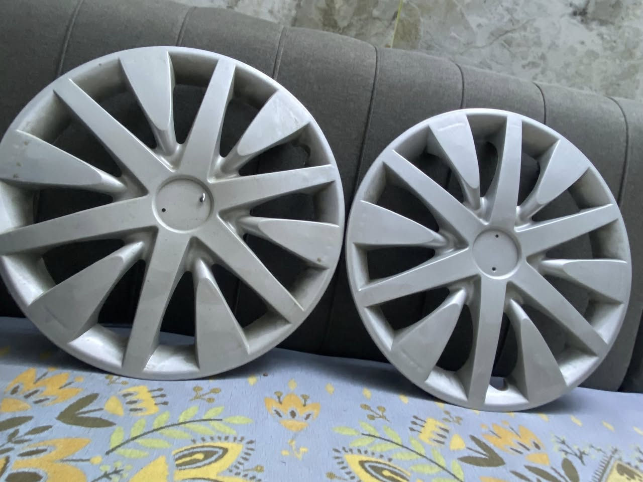 السلام عليكم
كبات كورلا حجم 15 بعدهن بالجيس تجاري نوعيه منتازه سعر ٤٥ ت***********
