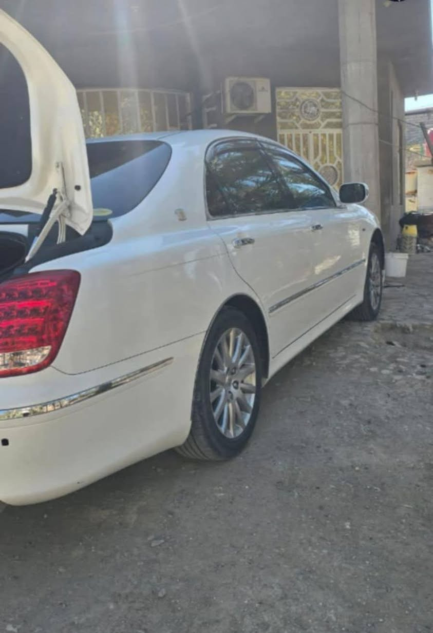 السلام عليكم ماجسته البيع مديل2004فول مواصفات فتحه تخم تاير 5تكم سياره مكفوله كفاله عامه مكينه 8سندر 
تحكم استيرن فول مواصفات وباقي التفاصيل عل رقم ***********
