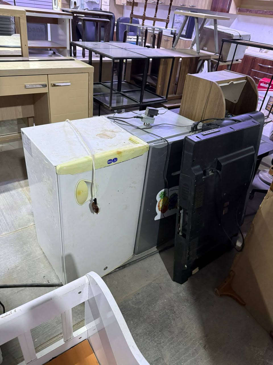 على بركة الله تم وصول حاويه غراض منزليه باله وجديد 
عنوانه قرب ساحة  التشابيه ***********واتساب
