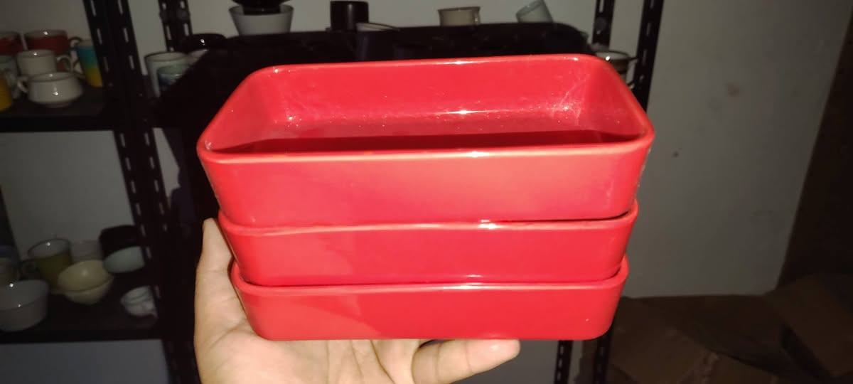 بايركسات حرارية
الكبير ٨ الاف دينار 
الوسط ٥ الاف دينار
الصغير الفين دينار

يوجد خدمة توصيل
للحجز واتس اب :***********
