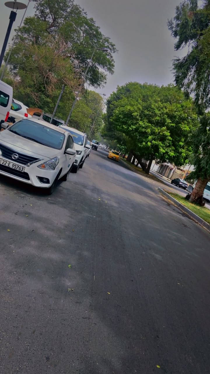 نيسان صني للبيع 2024
رقم اربيل الجديد
ماشية 37الف 
السياره بيها رصعتين بارد اصبعين جامغ الخلفي مينشافن 
ورصعه بل دوسة خفيفة 
سياره حلوه ونظيفة 

السعر 124
***********
