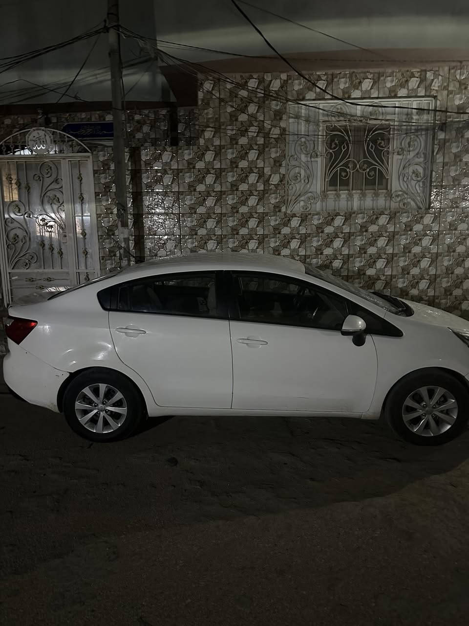 السلام عليكم 
كيا ريو ٢٠١٤ خليجي ١٦٠٠
رقم ذي قار السنويه ساريه الصلاحيه
تحكمات ستيرن جهتين 
بلاجكتور منفصل و LED
تخم تاير جديد
كير جديد تبريد حداديه ع الشرط
المكينه بيها صوت 
بيها رشات صبغ بدون دواخل 
ابيع حزام
مكاني نجف السعر 75
‎*********** للاستفسار
