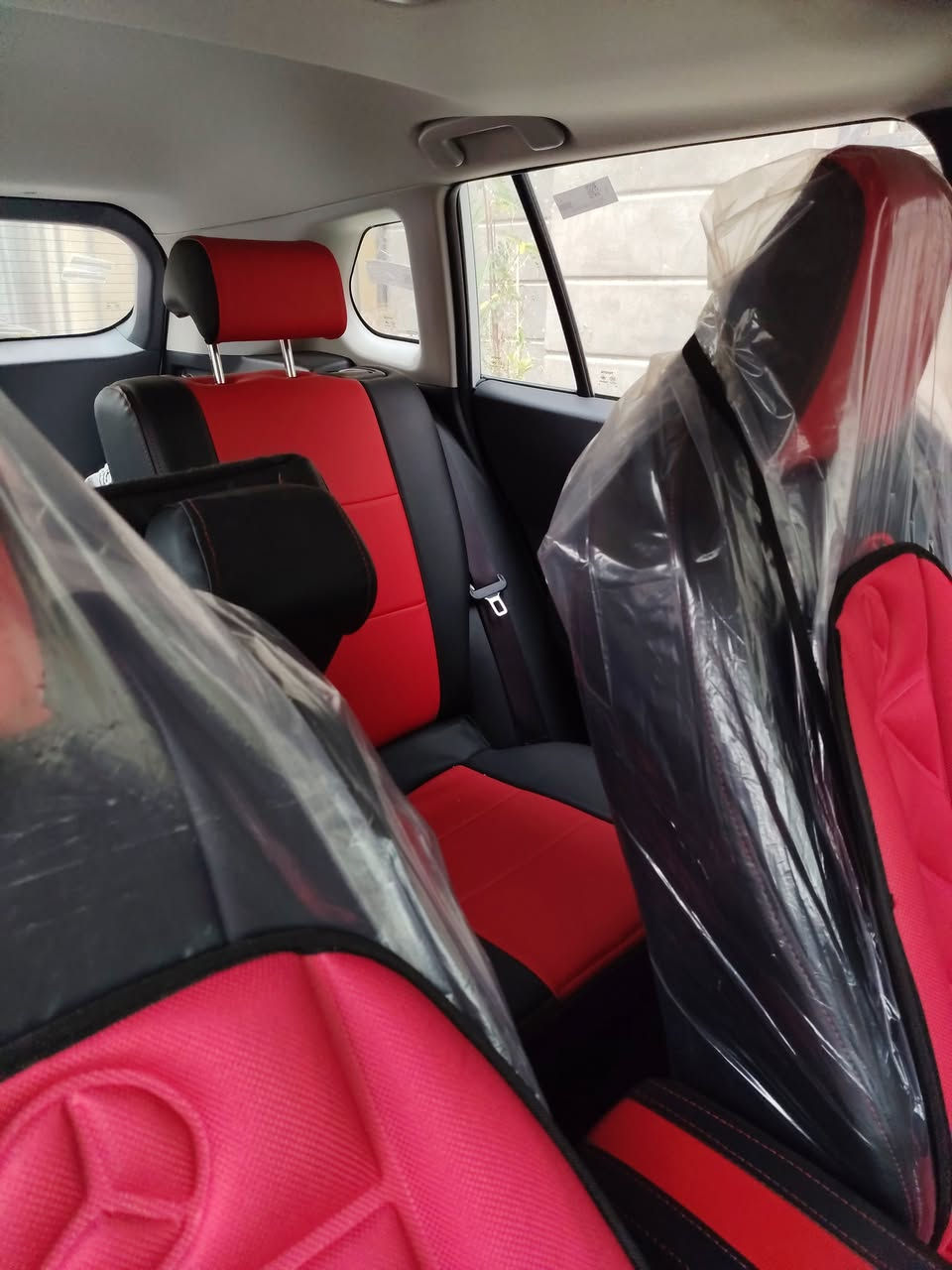 الحياة مرة واحدة فلا تعيشها بدون فوردنتلاندر  وعلامة تويوتا هي التي تجعل  لحياتك معنى خاص لأنك في داخلها تعتقد بأنك جالس في غرفة الاستقبال من حيث الراحة والأمان ولا تسمع الأصوات خارج السيارة وذلك للتبريد العالي صيفا والتدفئه شتاءا إضافة إلى قيادتها الفارهة ونشاطها وسرعتها وبصمة لك ولابنك واقتصاديتها بالبانزين لكونها اربعة سلندر محرك  ٢٠٠٠المرغوب و هايبرد... اصيف باربيل ب عشرين لتر فقط    وسيطرتها على الشارع وخاصةً السيارات الصالون ألتي تبدو بقربها كأنها اقزام لعلوها  انها طيارة ومدرعة  مو سيارة   .. نعرض لكم للبيع فوردنتلاندر مجمبزة   رقم بغداد انكليزي    ٢٠٢٥ يعني بعنفوان شبابها وبيضة وحلوة وماشية ٦٥٠ فقط فقط  يعني زيرو  مكفولة كفالة عامة   تحكم استيرن..  كامرة أمامية تسجل وخلفية.. مري باتمان قبغ يدات بانزين .. سلايد روف  عائليه  .. السيارة بغداديه كرخية  اصيله لاتعاني من القلب ولا المفاصل باسمي تريد تسجيل  تريد مراوس   مكاني اعطيفية  واتساب ***********
 بسعر  ١٩٧ وبيه مجال ..
