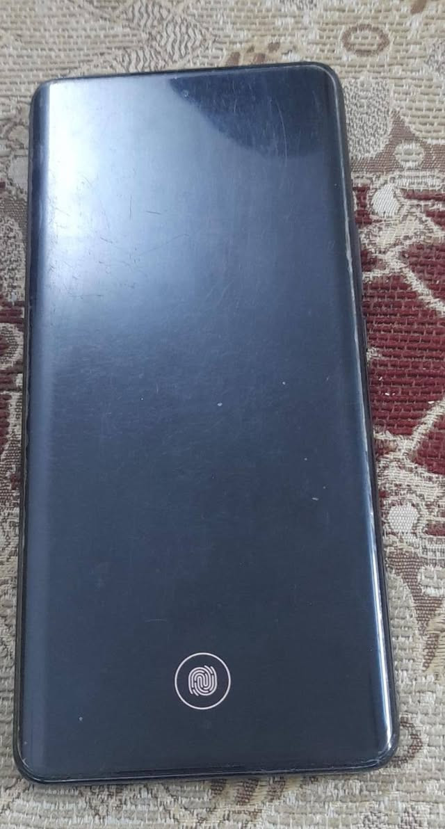 سلام عليكم 
هونر اكس 9
للبيع السعر 225
خاف واحد يكول تراوس والله العظيم محتاج حاله طارئة عندي


**إذا كنت صاحب هذا الإعلان وتريد حذفه لأي سبب، رجاءا أرسل رسالة إلى الدعم الفني**