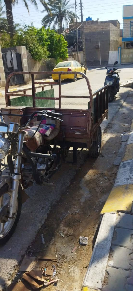 سلام عليكم ستوته  نضيفه كهربيات شغاله  ونكره سلف  أوراقه ضايعه كربلاء حي العسكري سوك العابد سعر 900 وبيه مجال
اتصل على صاحب الستوته ***********
