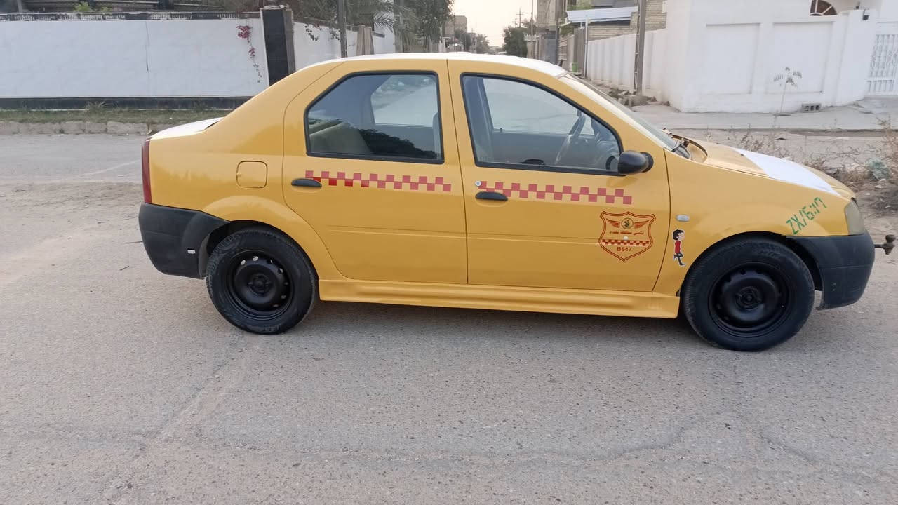 السلام عليكم رينو لوكان فحل 
 موديل 2010 لبيع  رقم بغداد 
تحويل مباشر مصفره غرامات 
مكينه وكير فرنسي مكفولات 
مكفولة من الظربه والتبديل 
تخم تاير باتري جديد السعر 33 وبيه مجال بسيط

العنوان.  بابل.  الإسكندرية الرقم ،***********
