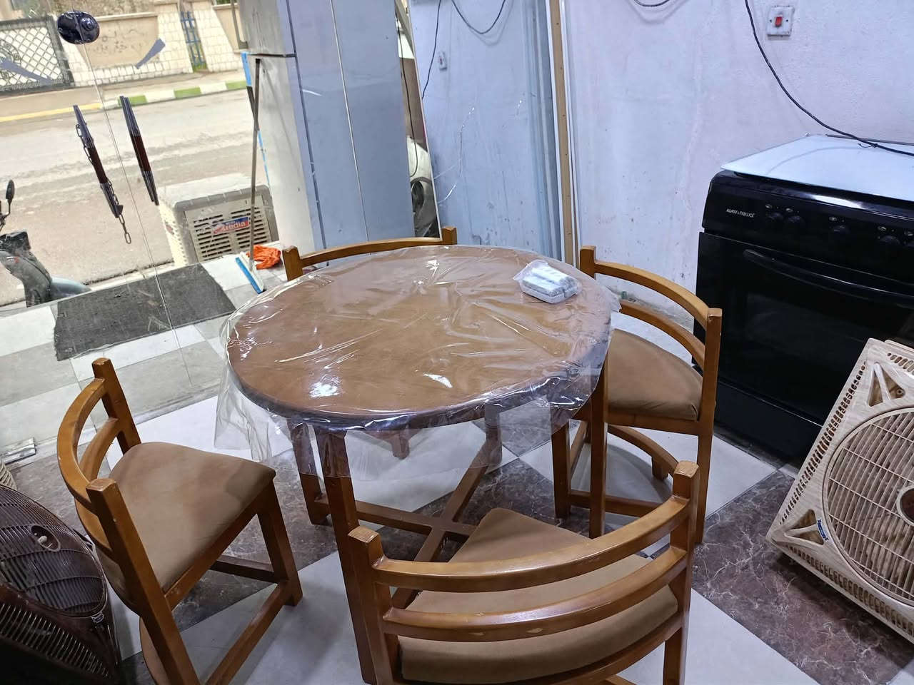 (🖤)ئەم مێز نان خواردنە بۆ فرۆشتن ن.کەلار بنگرد بەرامبەر بەڕابەرایەتی زانکۆی گەرمیان کونەفرۆشی سامان ٠٧٧٢،٢٨٢،٣٢،٣٢ (🖤)

سوپاس بۆ ئەدمینی بەڕێز (❤)


**إذا كنت صاحب هذا الإعلان وتريد حذفه لأي سبب، رجاءا أرسل رسالة إلى الدعم الفني**