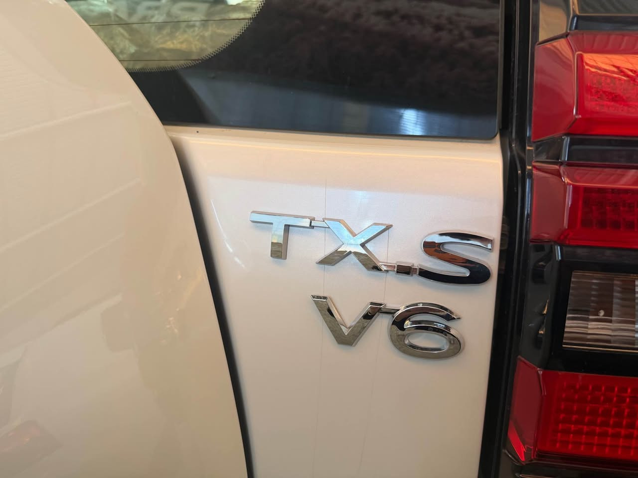 موديل 2022 T.X.L V.6 هيجي نية هةموو گياني بةشةرت كوشين جلد كوشين كارةباي سةلاجة بةخاخ مةركةزي 53000km أربيل, العراق


**إذا كنت صاحب هذا الإعلان وتريد حذفه لأي سبب، رجاءا أرسل رسالة إلى الدعم الفني**