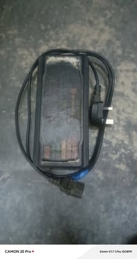للبيع شاحنه هارلي 5 بطاريات ام العداد اصليه سعر 10 07519899039