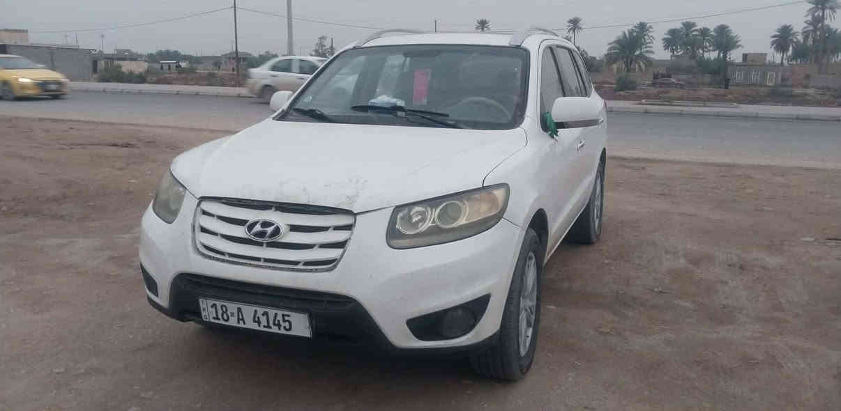 السلام عليكم سنتافي ١٠ شكل ١١ سياره فول عده البصمه سته سلندر فور ويل ٧ ركب شاشه كامره اشاير بل مري مري شفط حساس خلفي حداديه جديد تخم تاير جديد سياره جاهزه  رقم بابل دولي تحويل مباشر السونار مرفق بل منشور السعر ١٢٨ وبيه مجال مكان بغداد *********** • ***********
