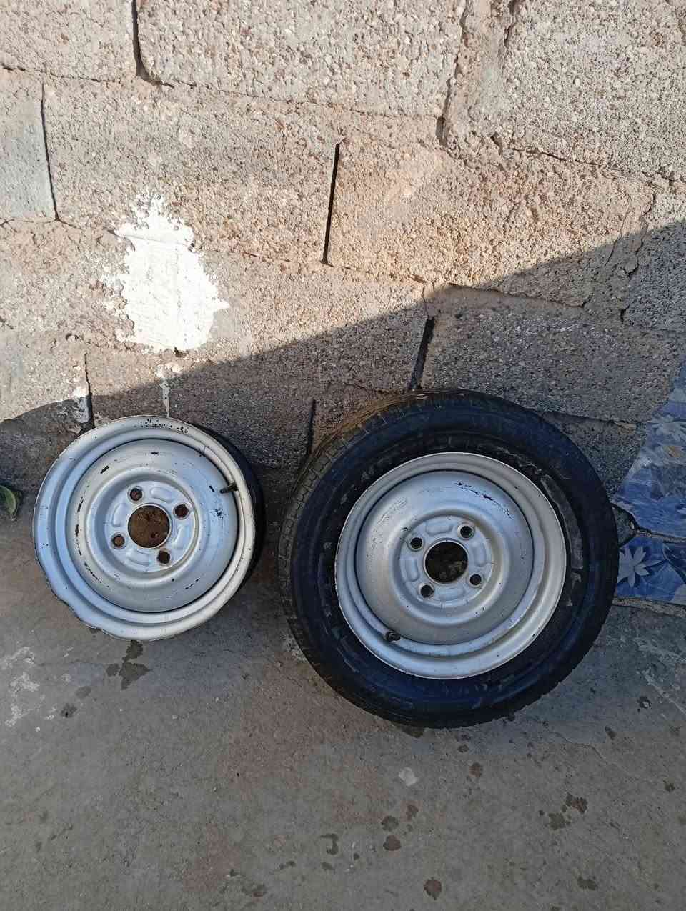 سلام عليكم ويالة مال ستوتة جمرة نضيفات
السعر 30 المكان كوت حي الجهاد 
الانتصال على الرقم ***********
