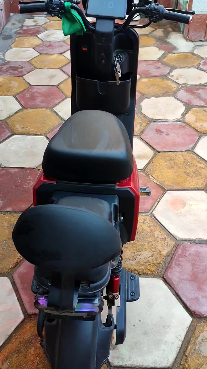 للبيع دراجه صيرلها شهر ونص دراجه نضيفه وجديد باتريات نضيفات النجف حي المكرمة شرط  الفحص ماخذها أب 620 من الوكيل اليرد احسبها 450 ار 11 مجال كلش بسيط للبيع فقط


**إذا كنت صاحب هذا الإعلان وتريد حذفه لأي سبب، رجاءا أرسل رسالة إلى الدعم الفني**