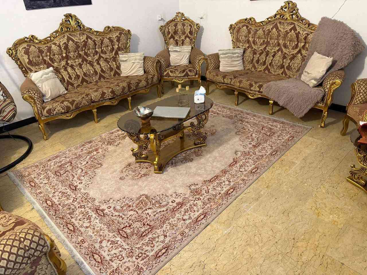 تخم ملكي عشره مقعد
مابي اي ضرر نضافه ميه يالميه
مع طبله وسطيه
مكاني بغداد


**إذا كنت صاحب هذا الإعلان وتريد حذفه لأي سبب، رجاءا أرسل رسالة إلى الدعم الفني**