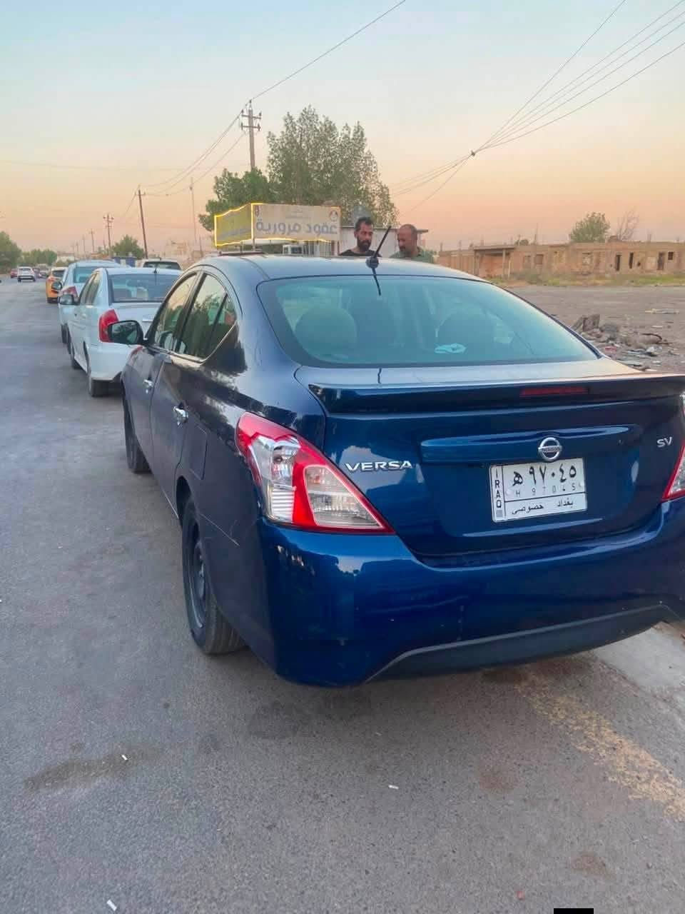 السلام عليكم نيسان فيرسا ٢٠١٨ مكينه وكير خير من الله حداديه كلهه جديده بيهه بنيد وجاملغ مبدل نقص فقط تبريد يراد فريز السعر ٨٠ وبيهه مجال مكاني بغداد حي العامل رقم تليفون *********** بغداد, العراق
