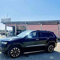 جراند شيروكي • ٢٠١٧ • بدون حادث