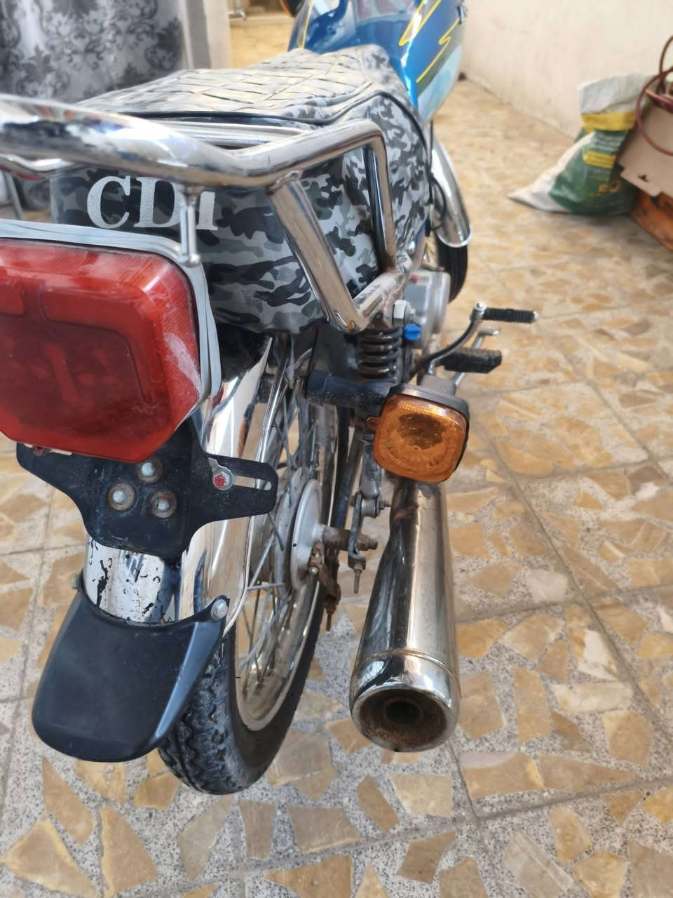 متاح دراجه ارشا سعر 550 مكان نجف اوراق اصليه.
***********
