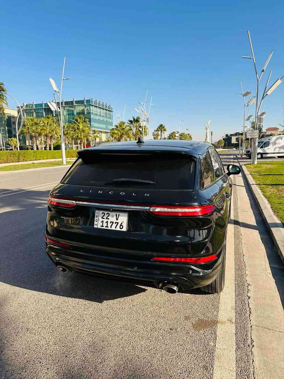 لينكولين وارد امريكي موديل
سعر ١٦٥

 2022 محرك 4سلندر2.0
توربو مواصفات فول فول شاشه جبيره كاميره خلفي بصمه شغال عن بعد بانوراما كشنات جلد كشنات خزن كشنات كهربائي كشنات تتفيه🔥كشنات تبريد❄️استيرن تتفيه بريك بصمه اشاير مريات رادار جانبيات رادار امامي حساس امامي‌حساس‌خلفي سندوك
شاشه امامي الكتروني لايت ليد زينون  تحكم استيرن تحديدسرعه استيرن كهربائي بعدهوايه مواصفات 
سياره مرقمه رقم سنويه جديد بسمي تحويل بشرط سياره ماشي ٣٠ الف گير محرك كهربائي كله بشرط ضرر جملغ وشبر راس بونيد و جملغ خلفي بارد بدون  اي ضرر داخلي  كله بشرط ارباك استيرن وبرده راجع سستم شركة 
مكان سيارة اربيل 
كورك+ واتساب / *********** 
اسيا + واتساب / *********** أربيل, العراق

