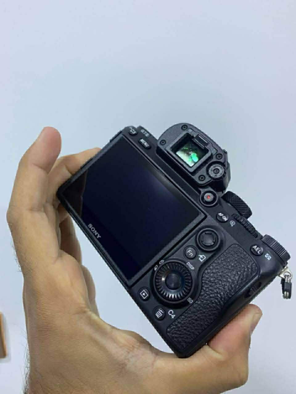 كاميرات للبيع

كاميرا سوني A7ll فئة R شتر قليل 
كاميرا سوني A7ll نظافه 95%

 كاميرا سوني 6600 شتر اقل 10k نظافه 100%

عدسة تآمرون 300-70 نظيفه جدا 

الأسعار عل الخاص ليحب يستفسر 

***********

تحياتي للجميع
