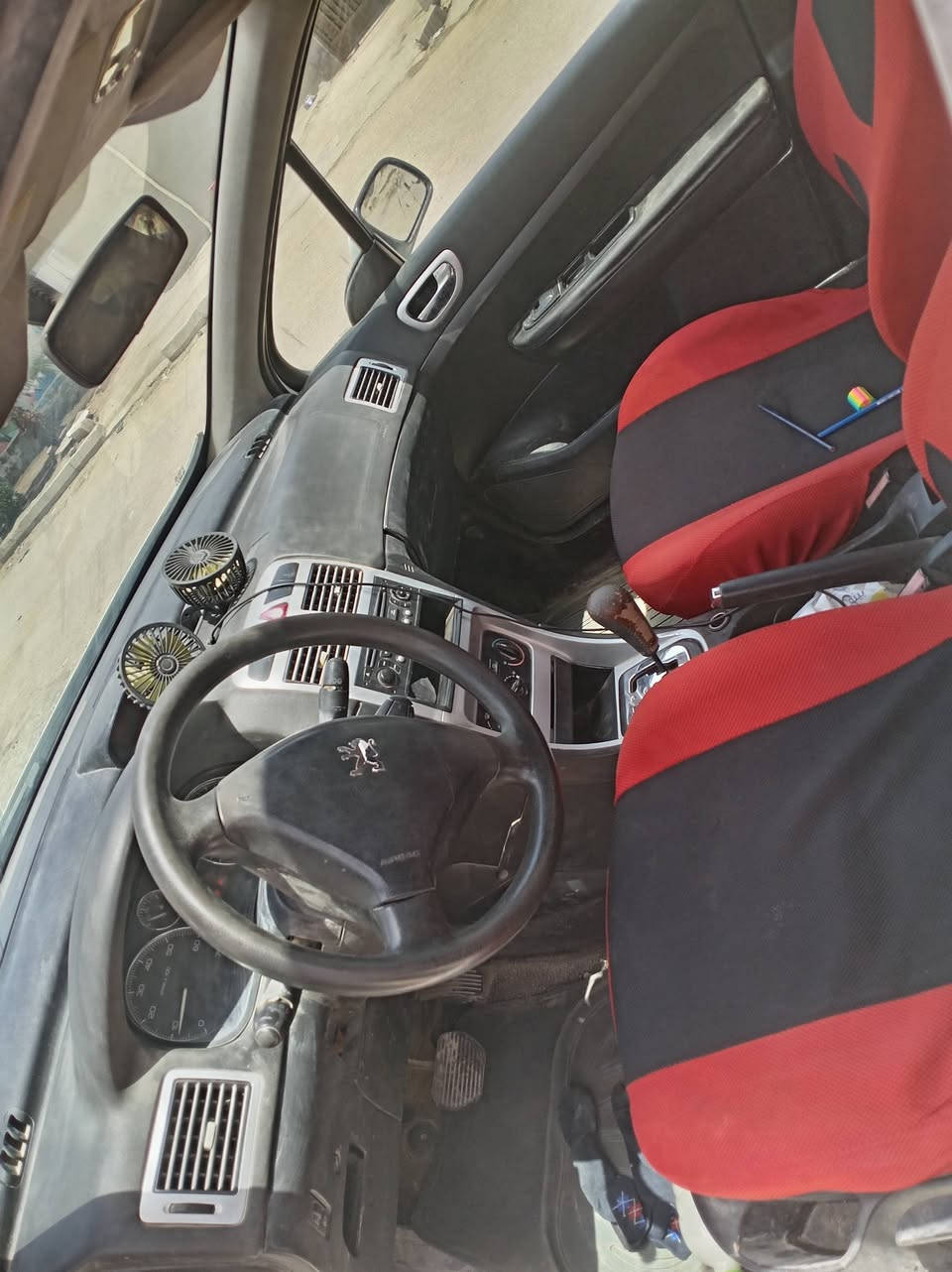 بيجو 307 فرنسي للبيع. حله بكرلي
سنوية لل٢٠٣٠ مكينه مكفوله تبريد عاطل. الكشر مو نظيف. كير اوتماتيك
***********
سعر ٤٠ ورقه
