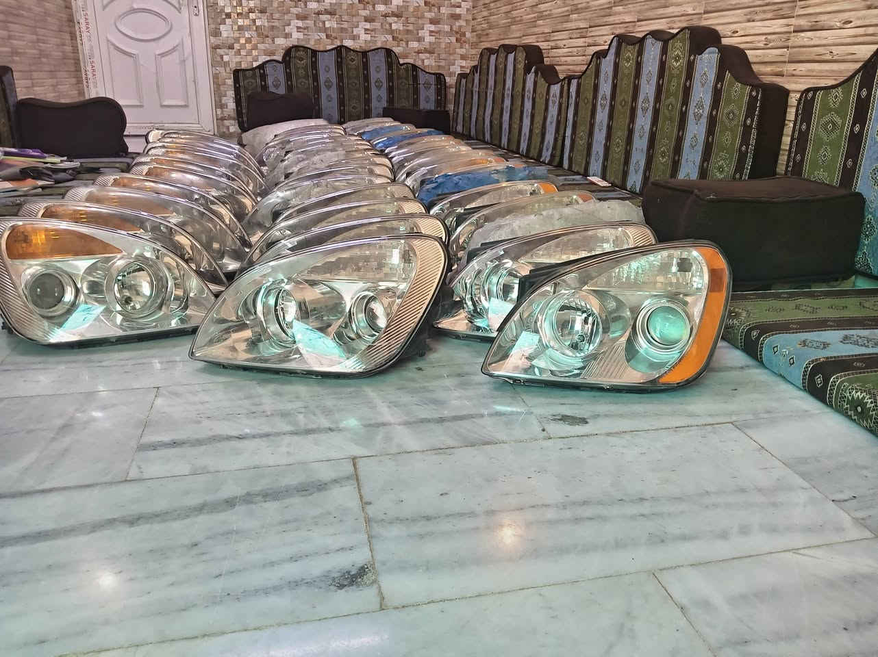 السلام عليكم عليكم جميعا عرض ع اللايت النظيف بس اليوم السعر شامل التوصيل 100
وعندي لايتات ابيعهن بسعر الجام
 التخم ب60الف شامل التوصيل
للحجز والاستفسار الاتصال على الرقم
***********
***********
***********
العنوان محافظة الديوانية خلف معمل تسجيل العجلات
ينتهي الحجز ساعة ب8 مساء من كل يوم
