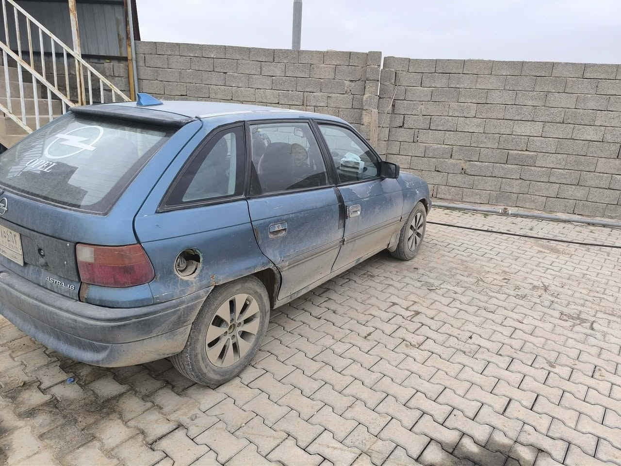 ابل استره موديل 1993النطافه فول الجام اودمتيك الاستفسار ***********
