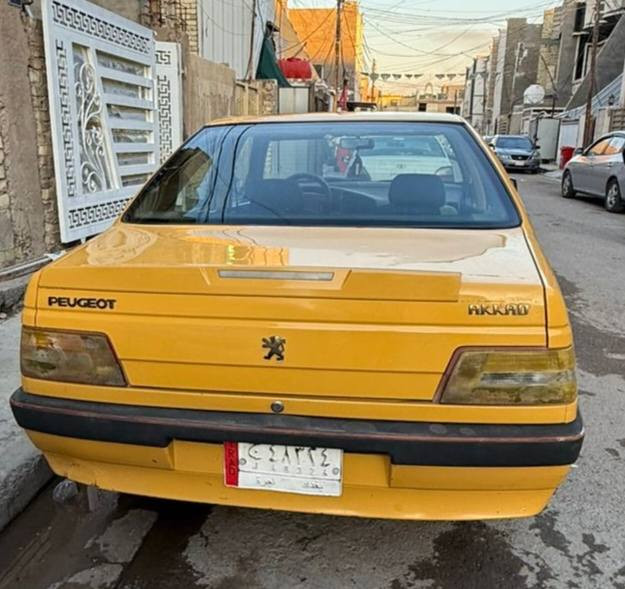 السلام عليكم
بيجو لميس ٢٠١٦ گير مكينه نضيفات 
تخم تاير جديد غرفه نضيفه السياره يرادلها ترتيب 
بيها بارد بل بنيد قليل كلش وبارد بل چاملغ صفحه السايق كلش قليل  
العنوان بغداد الكرخ ***********
