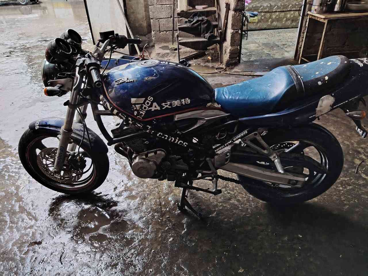 مطور للبيع ابيع عاطل السعر 200 قفل اللاستفسار اتصل على الرقم ***********كورك ***********
