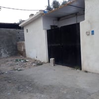 بيت للبيع • بلدية • ١٠٠م