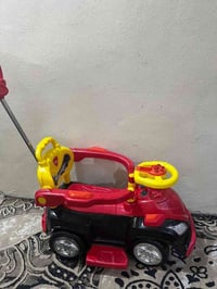 سيارة أطفال • ألعاب أطفال