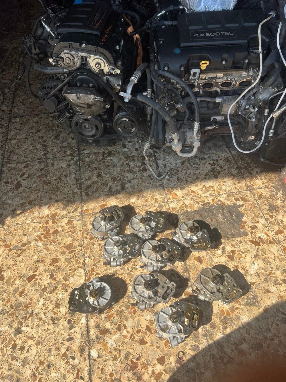 عنواني بغداد شيخ عمر مجاور كليه العلوم السلامية