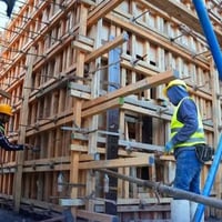 نجارة • تسليح • بالمتر/قطعي