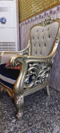 تخم زان مصري دمياطي حديث عشر مقاعد مع سيت طبلات بغداد ٠٧٧١١٨٦٧٩٥٥