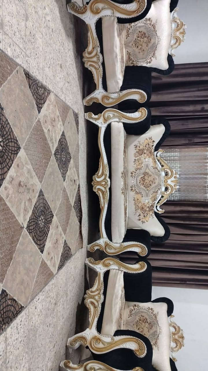 تخم 10 مقعد اخو جديد أي ضرر مابي نضافه فوول سعر ,,370,, بي مجال مكان لبياع ***********  يوجد واتساب
