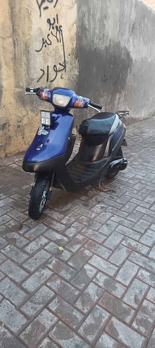 السلام عليكم للبيع دراجه منغولي مكينه مكفوله برقي ما مفتوح بيها نهضه فول عداد لايت هورن صطابات كله شغال رايدها ب 250 قفلها الموشراي لايتصل رجاء *********** عنوان بصره حيانيه البصرة, العراق
